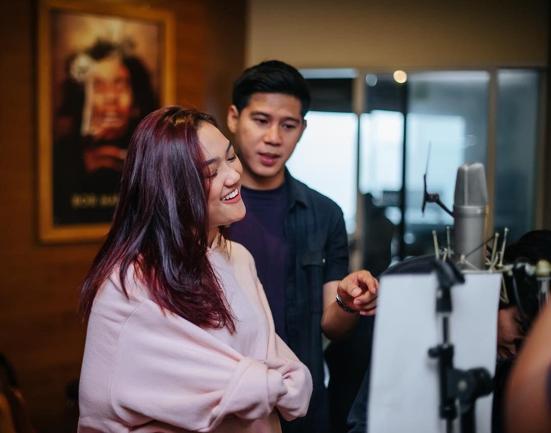 Rilis Single, Ini 10 Penampilan Baru Marion Jola yang Makin Hits