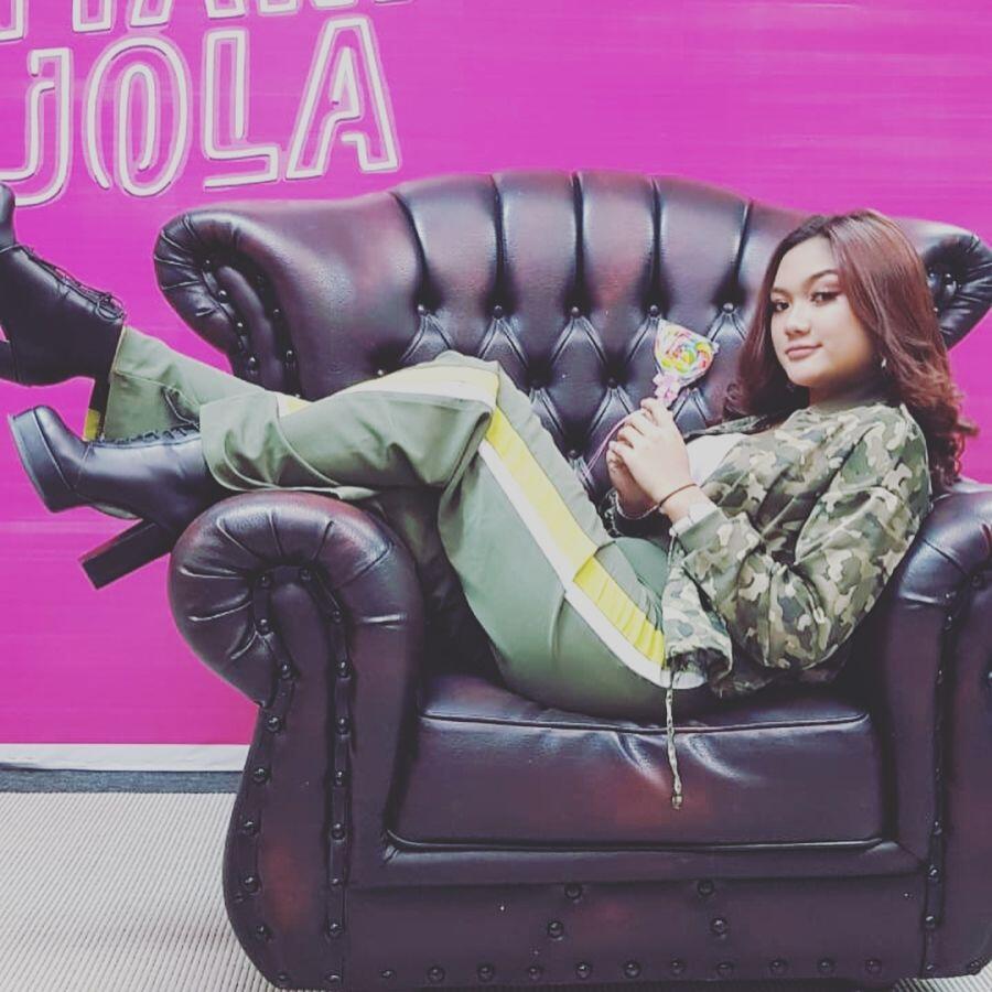 Rilis Single, Ini 10 Penampilan Baru Marion Jola yang Makin Hits