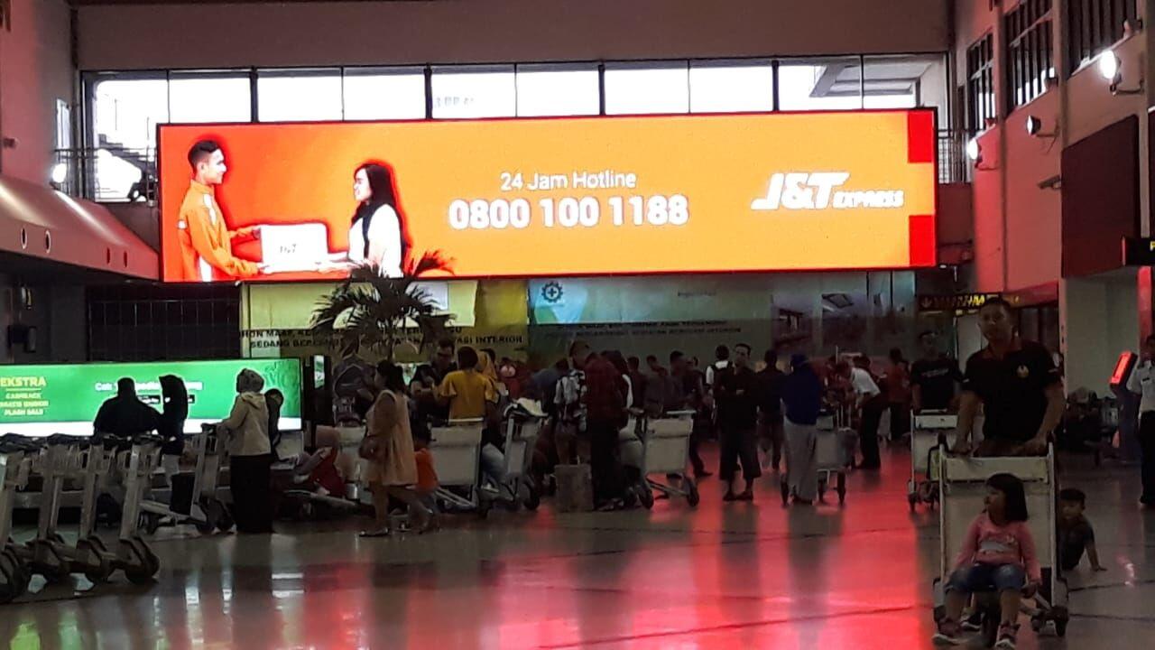 Begini Antrean Pemudik di Bandara Juanda Surabaya
