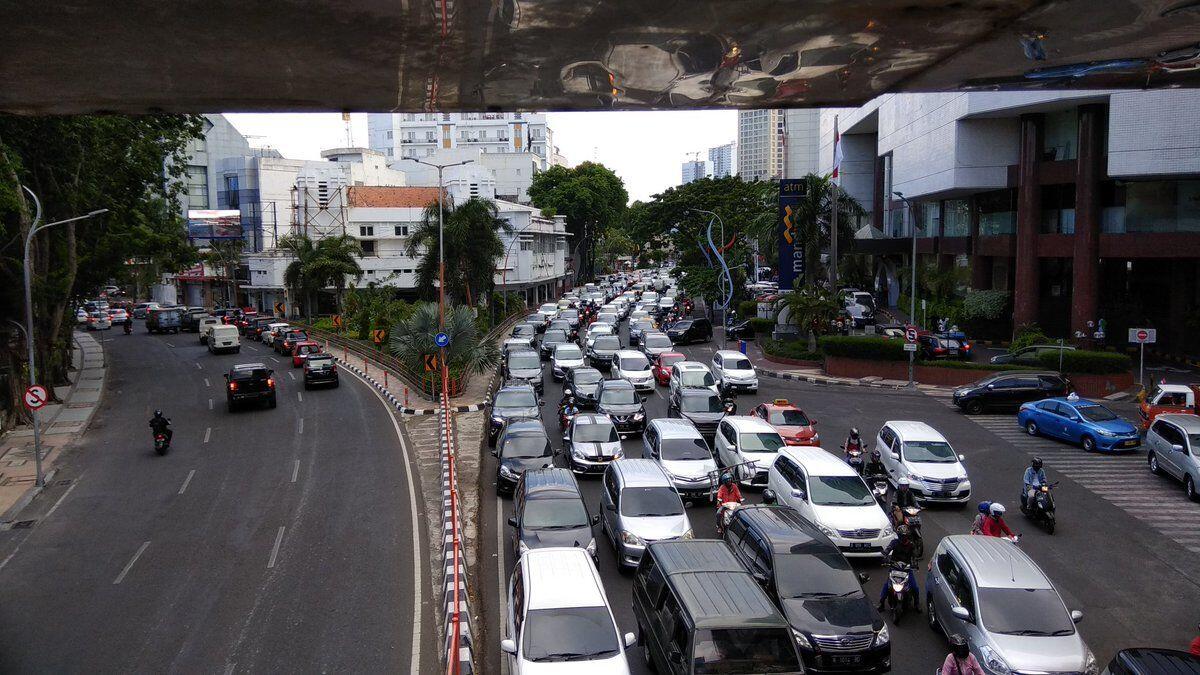 Mau Mudik ke Kota Pahlawan? Perhatikan Titik Macet di 5 Jalan ini!