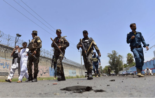 Suicide bomber kills 12 in Afghan capital