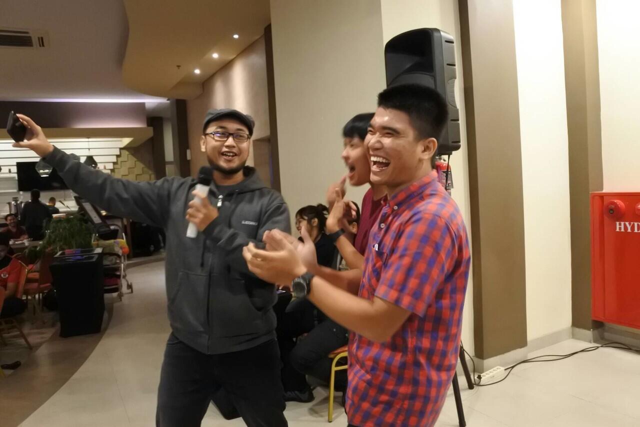 &#91;FR&#93; BUKA BERSAMA KASKUS ERYE DAN XL KASKUSER #JADIBISA SILATURAHMI