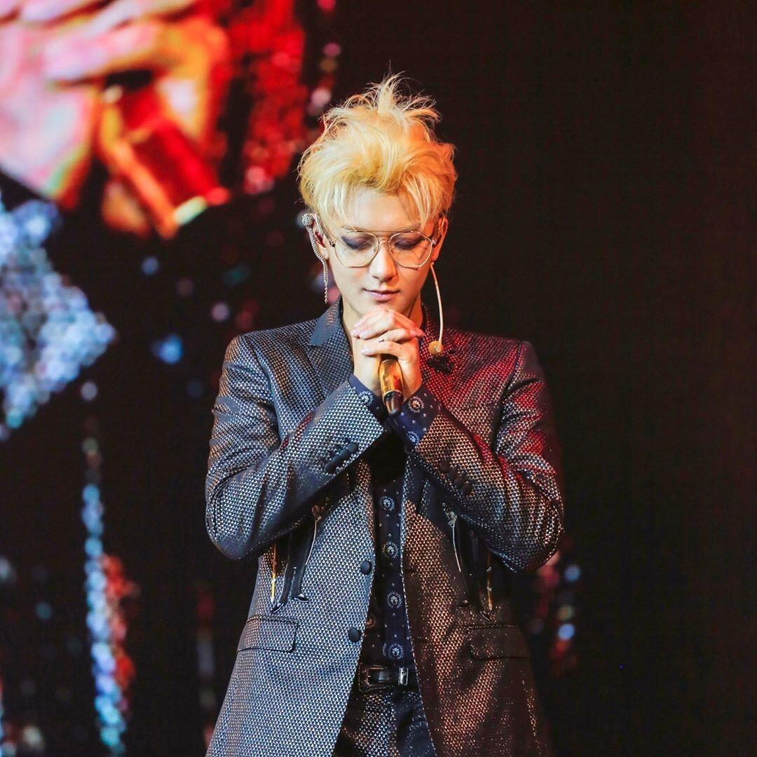 9 Padu Padan ala Tao Eks Member EXO, Kece Parah!