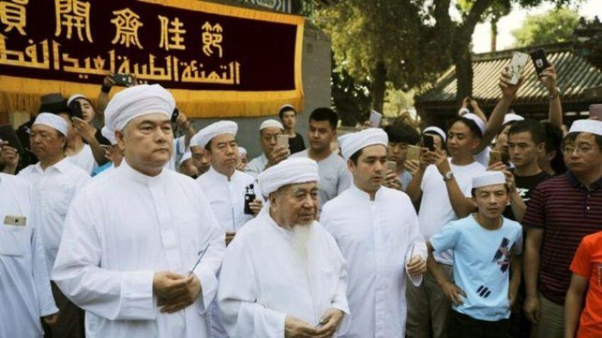 Ini 7 Tradisi Unik Perayaan Idul Fitri di Berbagai Negara, Seru Semua!