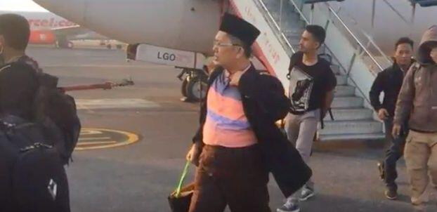 Alfian Tanjung Dijebloskan ke Lapas Porong Sidoarjo