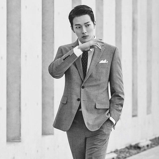 10 Pesona Jang Ki Yong, Si Detektif Cool di KDrama 'Come and Hug Me'