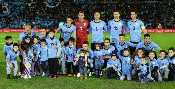 Pemain Veteran Jadi Ujung Tombak Timnas Uruguay di Piala Dunia