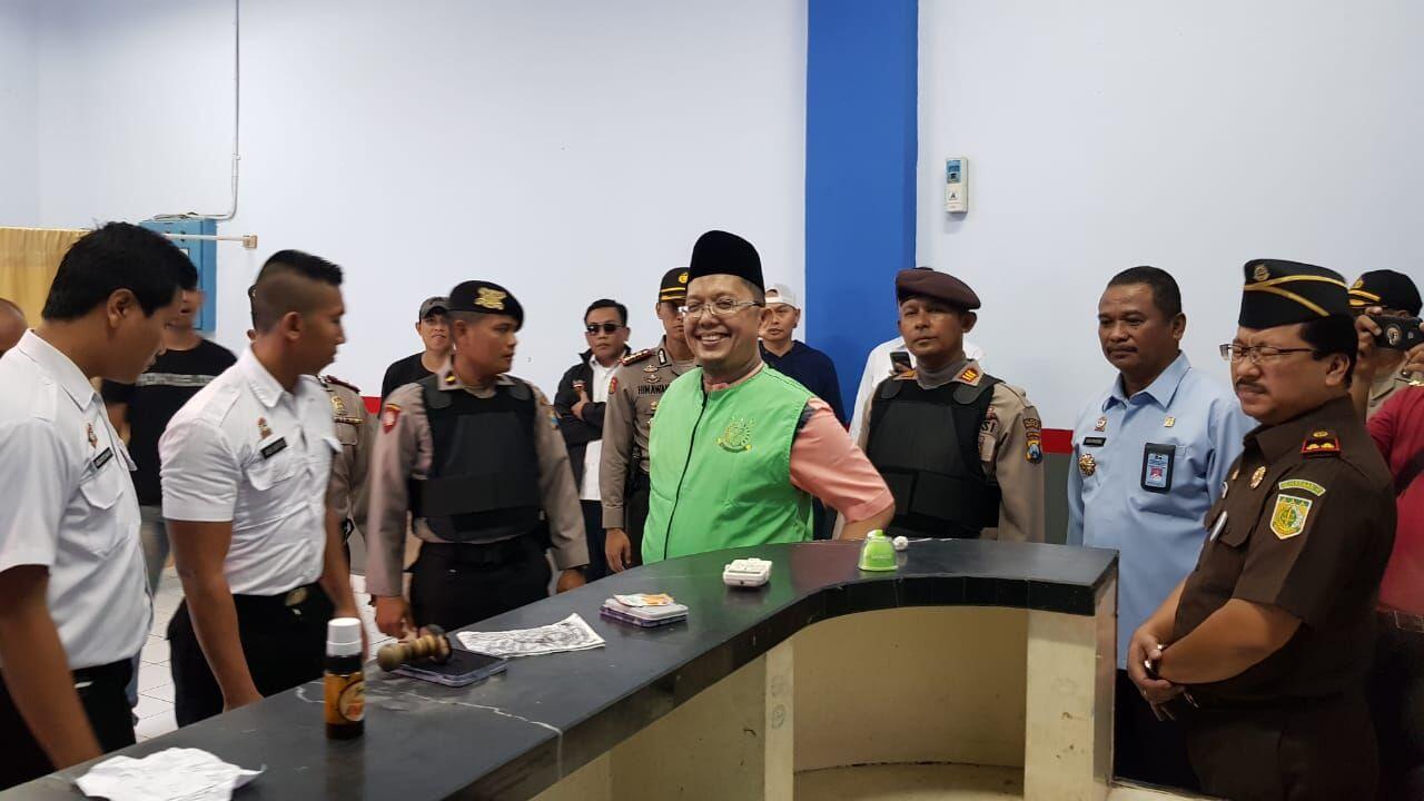 Kalapas Porong Pastikan Tak Istimewakan Alfian Tanjung