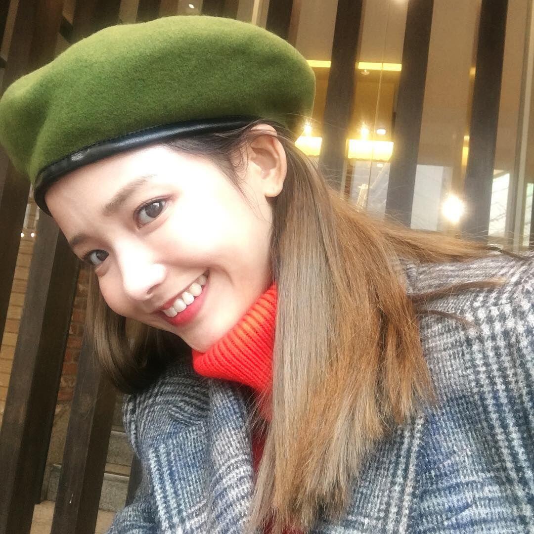 8 Ide Outfit Stylish ala Ha Yeon Soo 'Rich Man' yang Gampang Ditiru