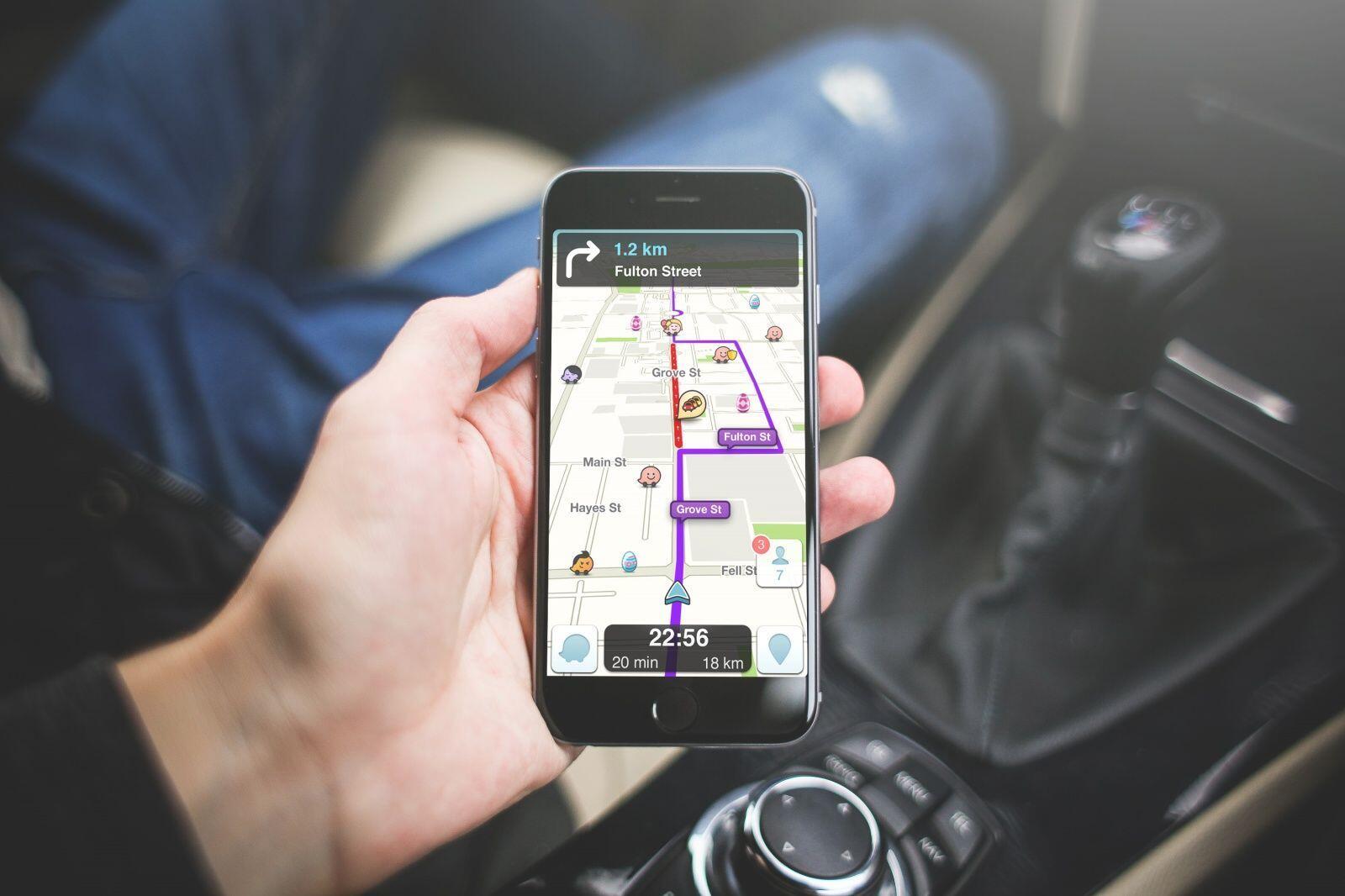 10 Aplikasi Ini Cocok Banget Diinstall Para Solo Traveler