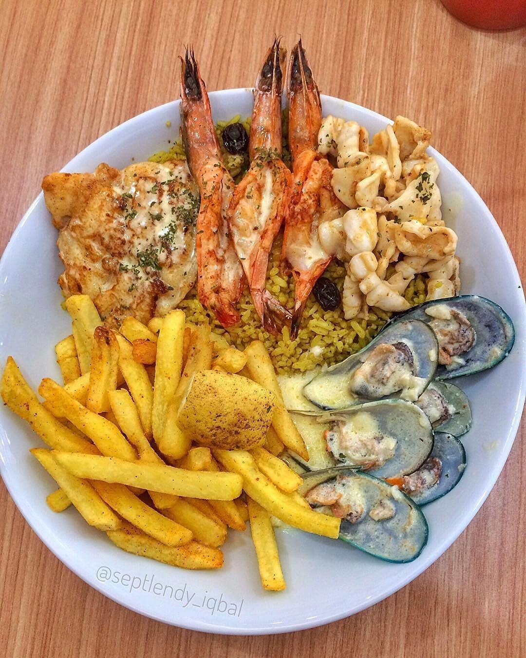 9 Tempat Bukber Enak dan Murah di Jakarta, Gak Bikin Kantong Bolong