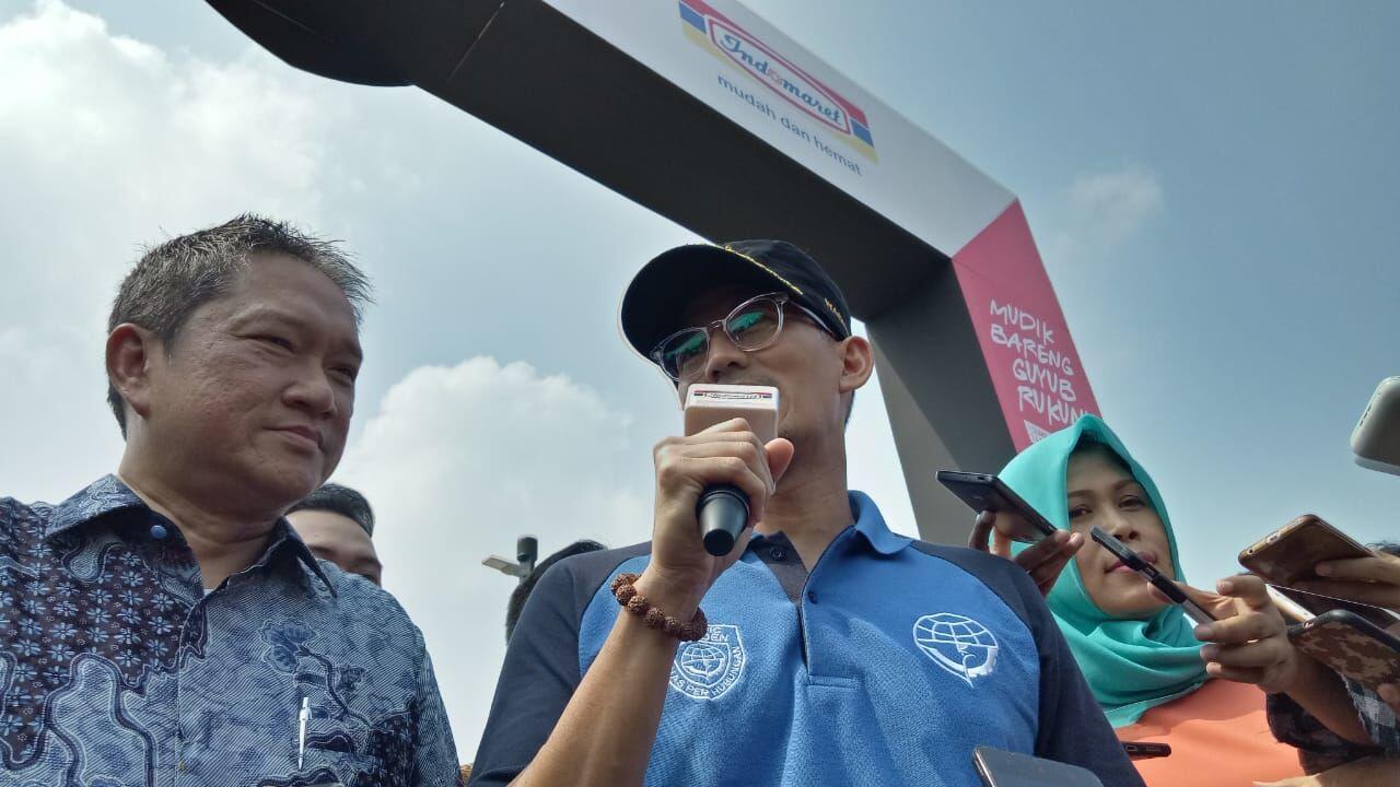 Lepas Pemudik di Monas, Sandi Berpesan Jangan Bawa Kerabat ke Jakarta