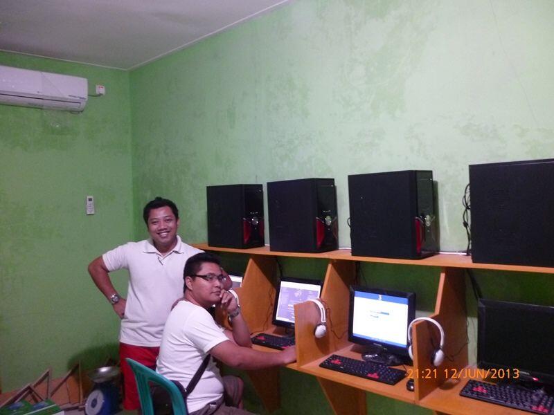 Kini Jarang Ditemukan, 7 Hal ‘Unik’ Warnet Jadul Ini Tinggal Kenangan