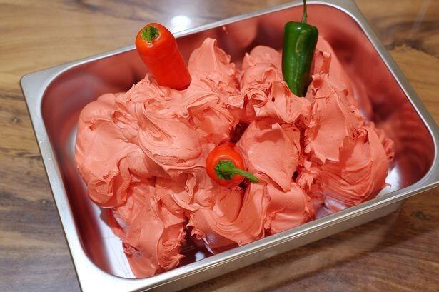 Dianggap Bahaya, Kamu Sudah Pernah Cicipi Es Krim Terpedas Ini?