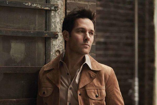 7 Inspirasi Style Paul Rudd Pemeran Ant Man yang Ganteng Abis