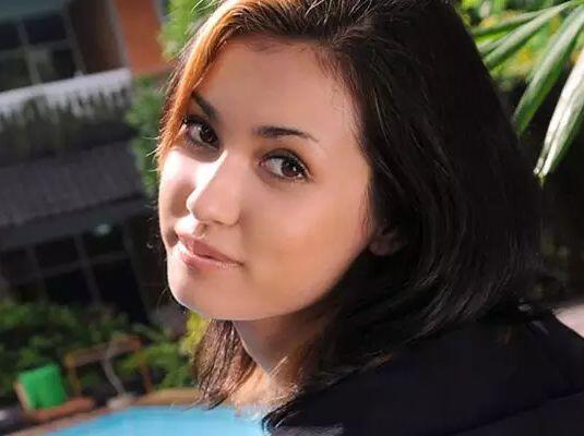 5 Bintang Film Dewasa Ini Mantap Pensiun, Mana Yang Membuat Memori Kalian Penuh?