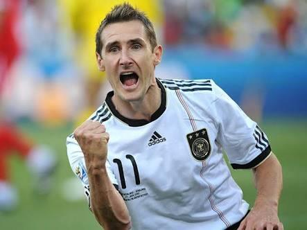 #SundulDunia Miroslav klose, Pemain Legendaris Versi Ane