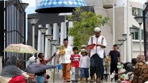 Sudah pantaskah kita....? (Mari merenung sejenak)