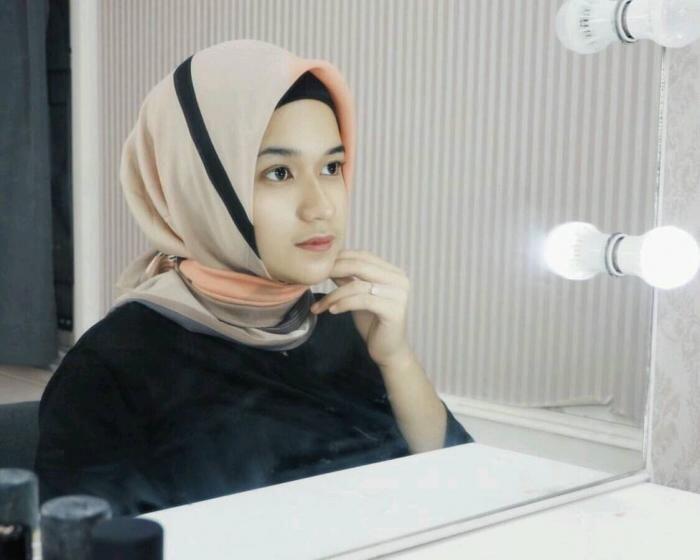 6 Tips Gunakan Makeup Saat Lebaran, Biar Awet Seharian!
