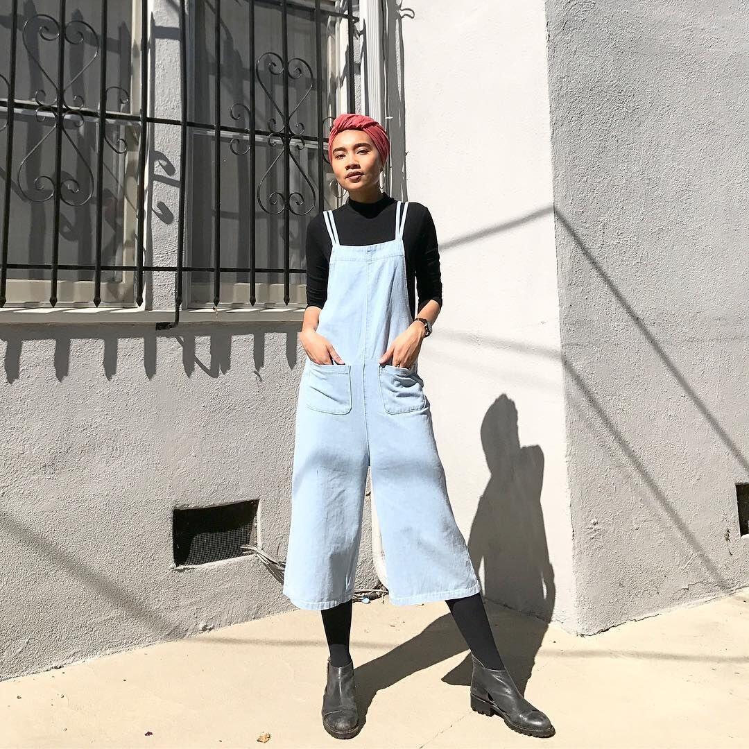 Contek Gaya Hijab Turban Penyanyi Yuna untuk Inspirasi Lebaranmu