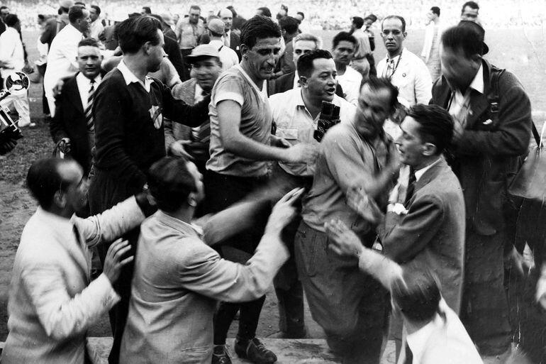 Cerita-cerita dari Piala Dunia Silam: 1950, Bencana di Maracana