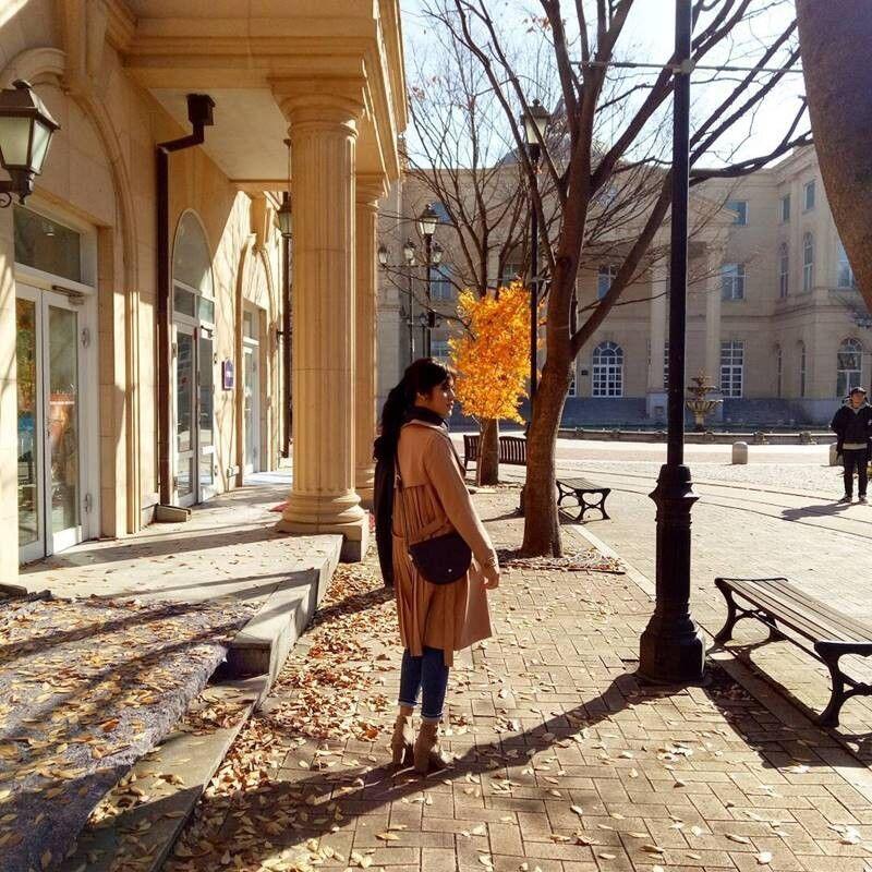9 Style Jeans ala Raisa Andriana, Simple Tapi Fashionable!