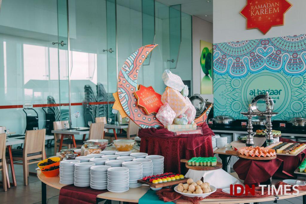 25 Potret Kece Hotel Harris Surabaya, Rekomendasi Halal Bihalal Seru