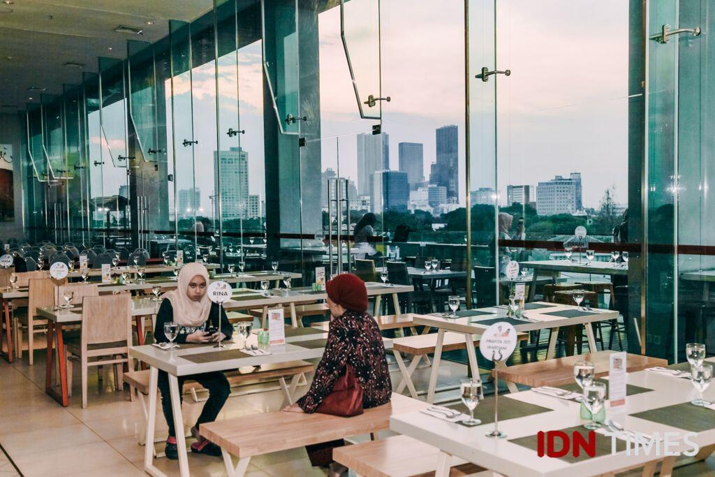 25 Potret Kece Hotel Harris Surabaya, Rekomendasi Halal Bihalal Seru