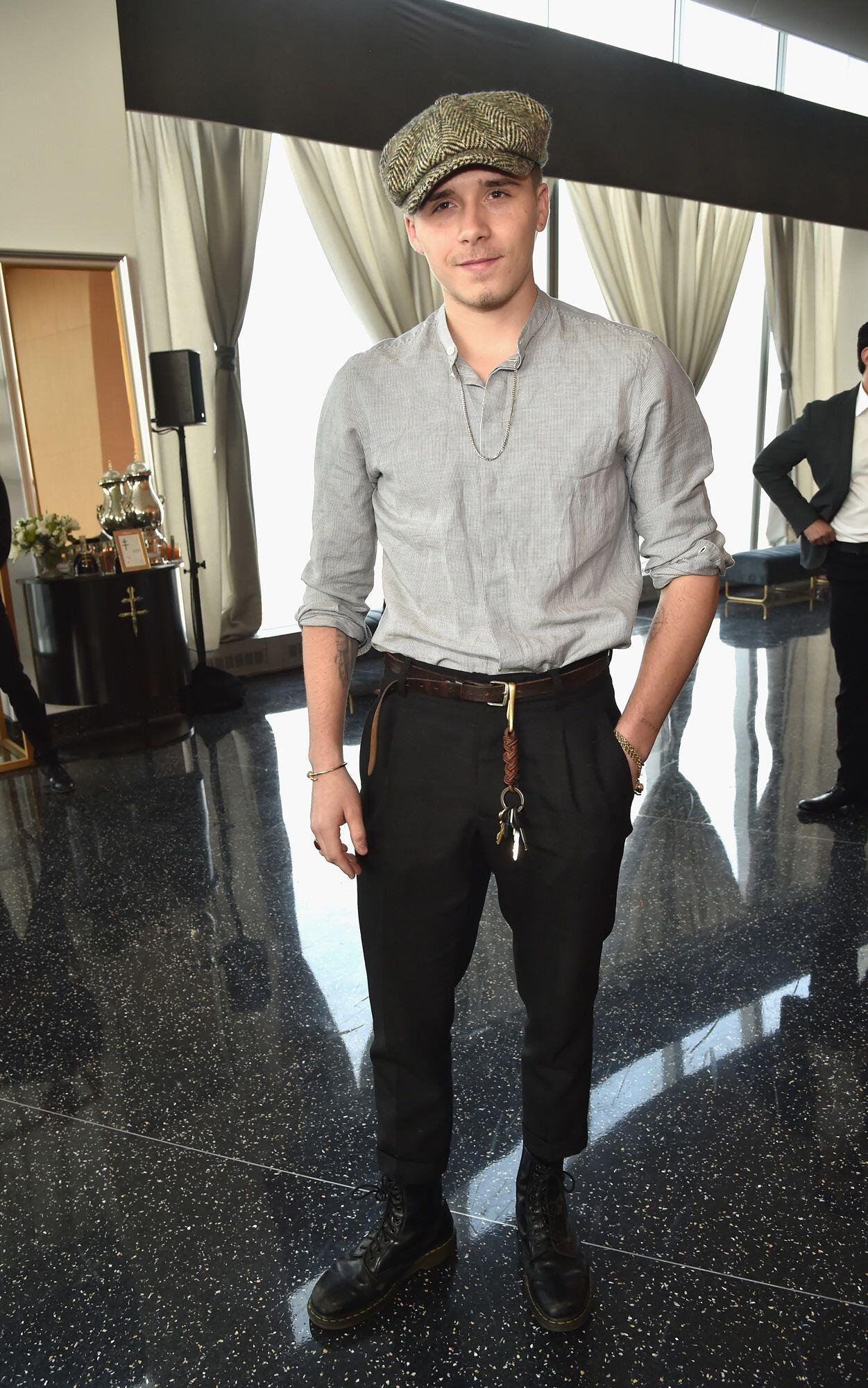 9 Style 'Newsboy Cap' ala Brooklyn Beckham, Kece Abis Buat Nongkrong
