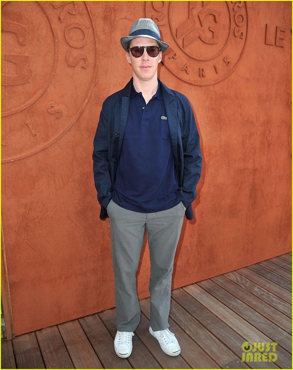 9 Gaya Mix & Match Topi Ala Benedict Cumberbatch, Kece Abis!