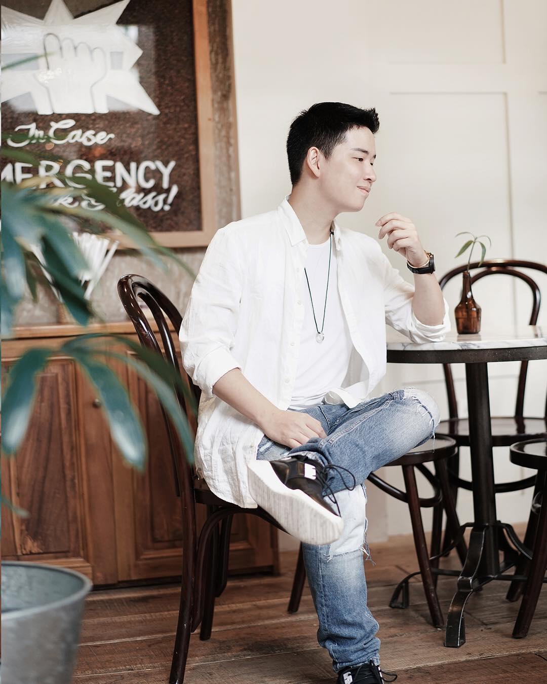 10 Gaya Mario Ardi, Fotografer Muda Langganan Para Artis Hits