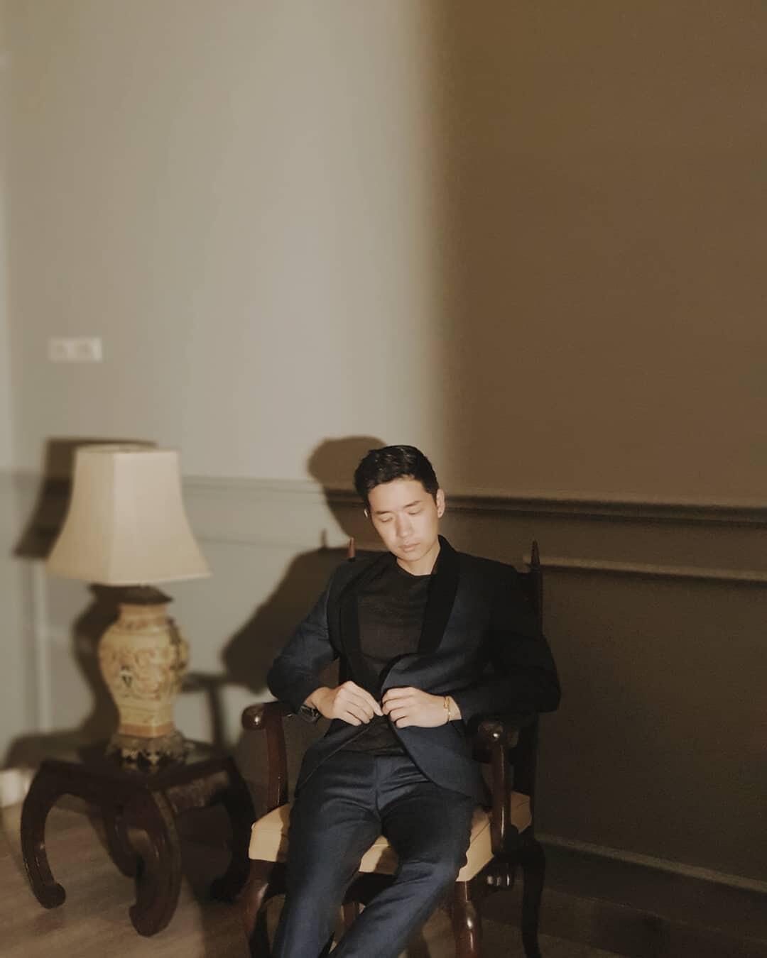 10 Gaya Mario Ardi, Fotografer Muda Langganan Para Artis Hits