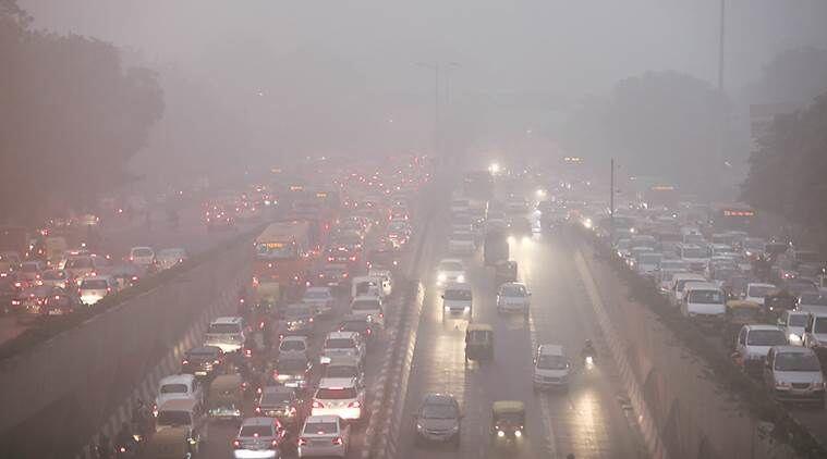 Kota New Delhi Diselimuti Kabut Debu yang Mengganggu Pernapasan