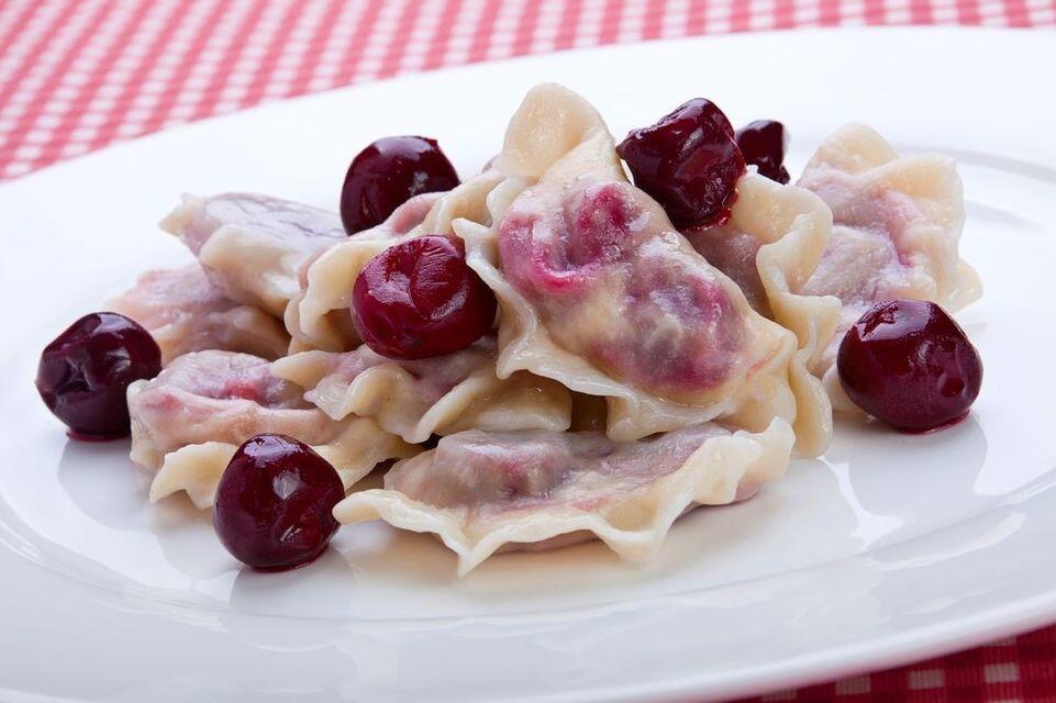 7 Kuliner Unik Rusia yang Bikin Geleng-geleng Kepala, Pernah Coba?