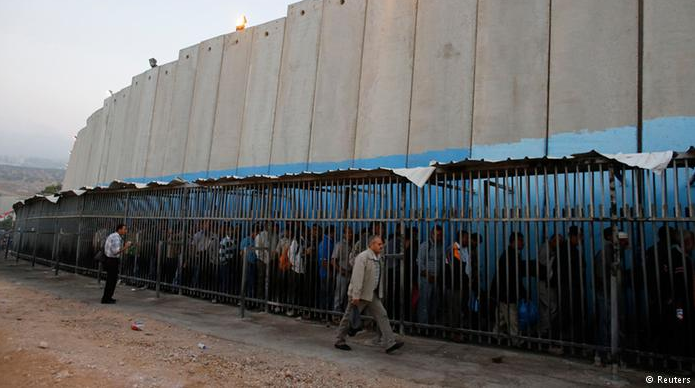 TERNYATA: Ada ribuan sampai puluhan ribu warga Palestina bekerja di Israel