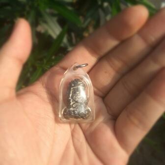 Amulet Thai koleksi pribadi berkekuatan ghaib kuat siap dilepas!!