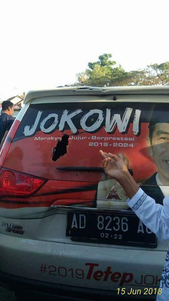 Mungkinkah Pohon Tumbang Ini Radikalis Dan Tidak Pancasilais