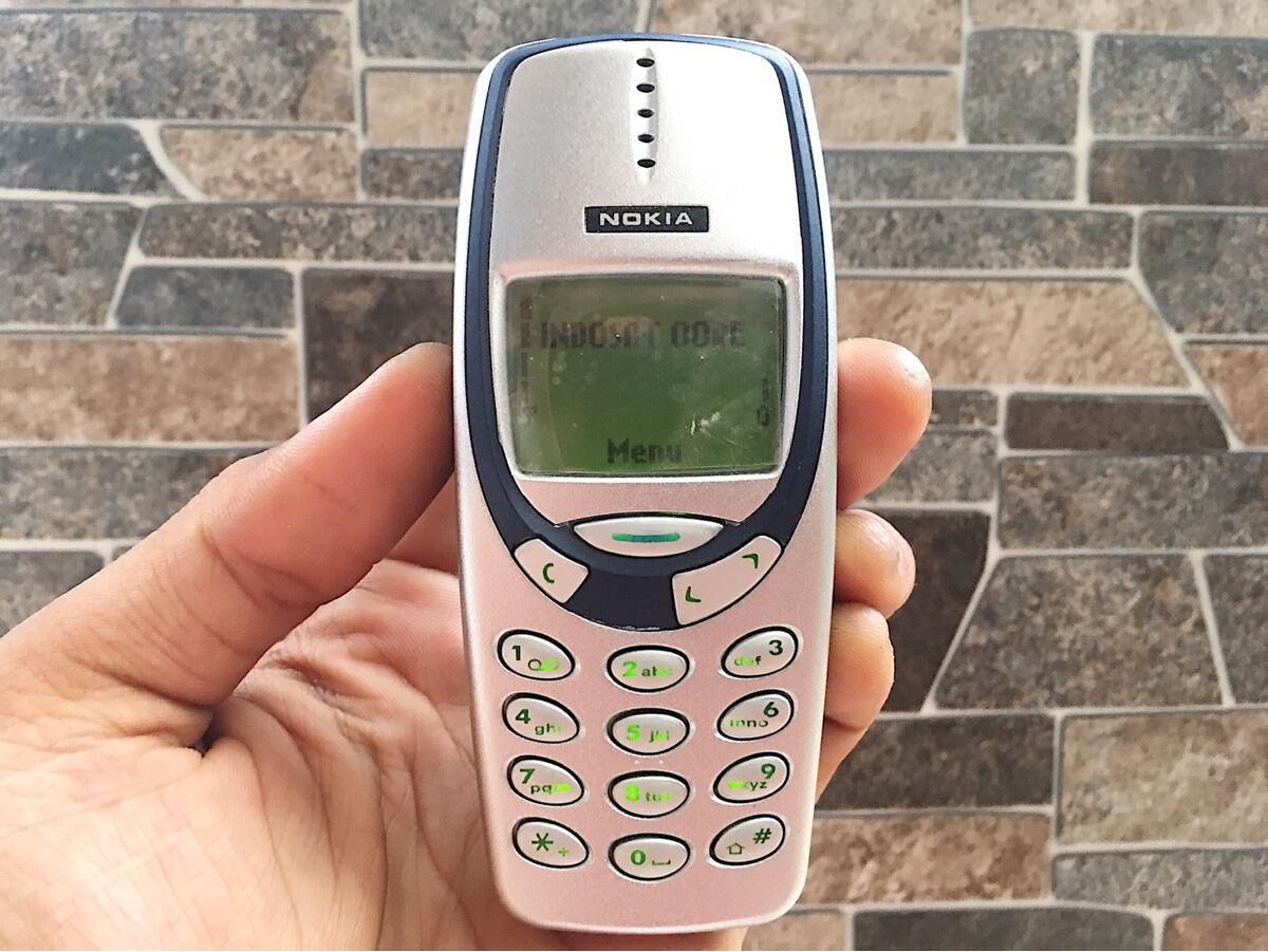 Terjual Nokia 3310 Silver Normal Hp Jadul Layar Kuning Klasik Handphone ...