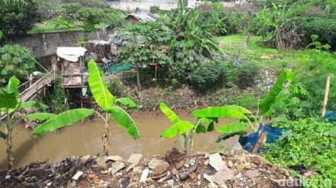 Waduk Lebak Bulus Tertunda, Sandi: Ironis, Dekat Rumah Gubernur