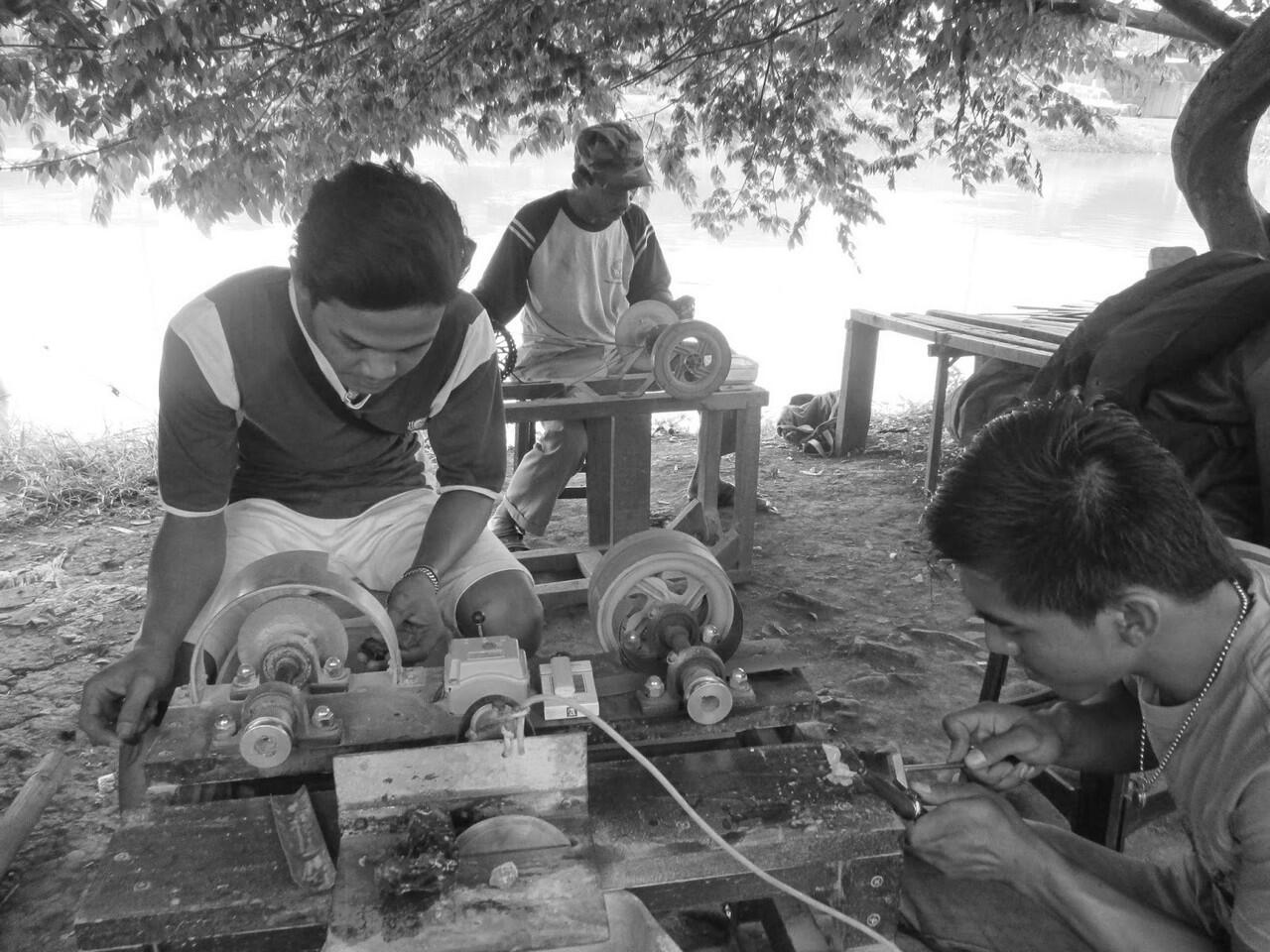 Antara Aku Dan Koleksi Batu Akikku