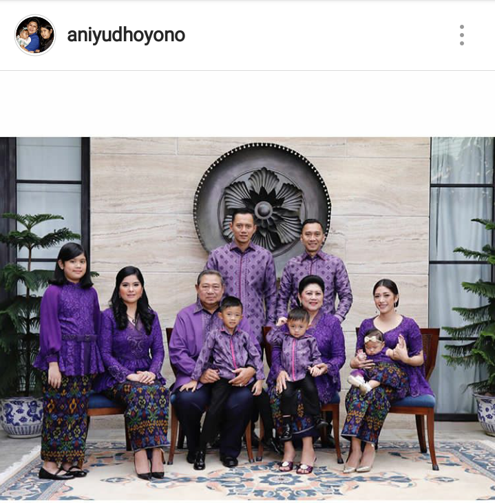 Seragam Lebaran Public Figure... Mana Baju Lebaranmu?