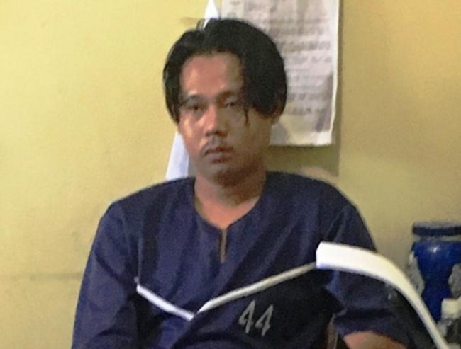 Ini Motif Ario Unggah Foto Injak dan Coret-coret Alquran di Medsos