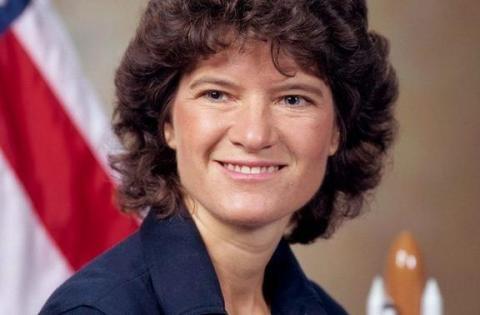 Tahu Antariksa Tapi Tak Tahu Wanita,inilah 5 Fakta NASA Paling Aneh