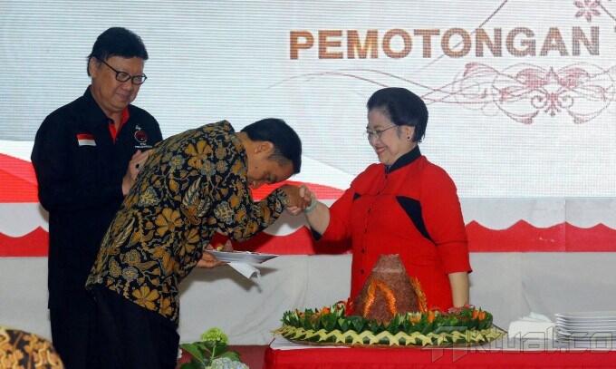 Habis Membantah, Jokowi Mesti Segera Pecat Tjahjo Kumolo