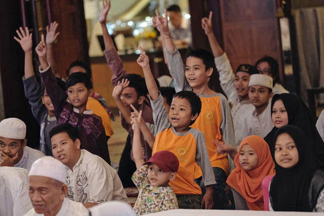 Yayasan Generasi Muda Peduli Berikan Pengalaman Iftar Yang Menyenangkan