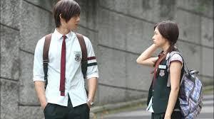 Cintaku Tertahan di Stasiun Manggarai