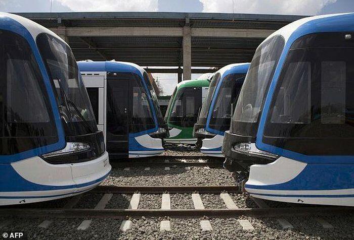 LRT USD 8 Juta / Km di Negara Mana? Dan Tahun Berapa?
