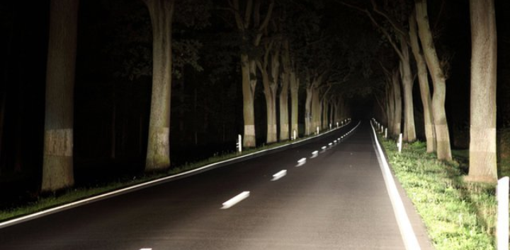 Jemput Ibu di Bandara Tengah Malam, Pas Tiba di Rumah