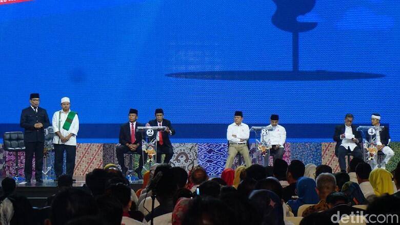 Serba-serbi Debat Final Pilgub Jabar Semalam