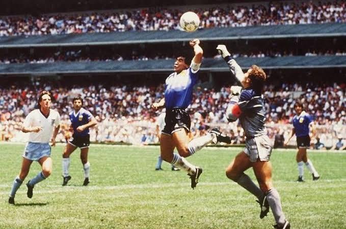 #Sundul Dunia, Gol Tangan Tuhan Di Piala Dunia Tak Akan Ada Lagi